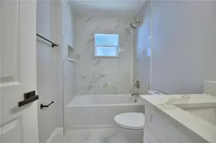 201 Starling Ct, Poinciana, FL 34759 - Photo 28