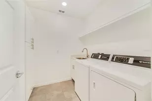 783 Citrus Isle Dr, Davenport, FL 33837 - Photo 16