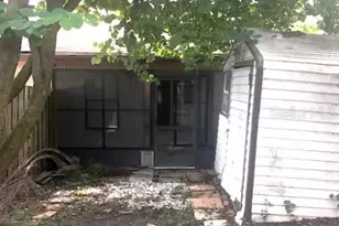 2836 Hunt Club Ln, Orlando, FL 32826 - Photo 20