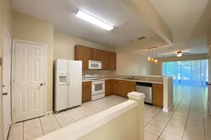 3149 Stowe St, Orlando, FL 32835 - Photo 4