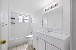 705 Michigan Ct, Saint Cloud, FL 34769 - Photo 16