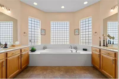 4048 Phoenician Way, Winter Haven, FL 33884 - Photo 60