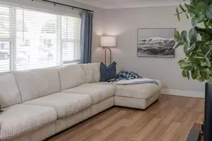 2363 68th Ave S, Saint Petersburg, FL 33712 - Photo 6