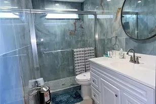 8587 Sunrise Key Dr, Kissimmee, FL 34747 - Photo 32