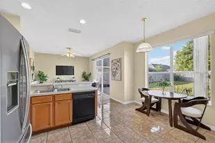 4921 Casa Vista Dr, Orlando, FL 32837 - Photo 16