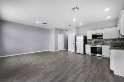 5915 Piney Shrub Place, Saint Cloud, FL 34771 - Photo 8