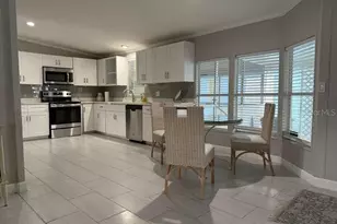 6085 Seashore Dr, Atlantis, FL 33462 - Photo 6