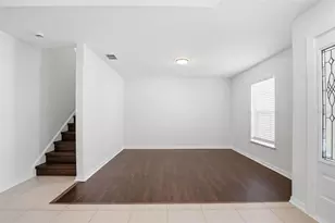 31443 Loch Aline Dr, Wesley Chapel, FL 33545 - Photo 12