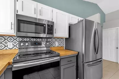 1456 Brookebridge Drive, Orlando, FL 32825 - Photo 10