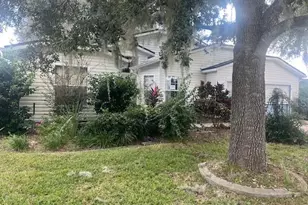 5042 Desoto Way, Leesburg, FL 34748 - Photo 2