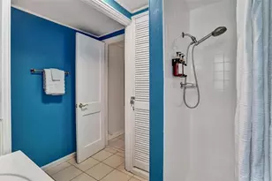 7716 Dartmouth Ave N, Saint Petersburg, FL 33710 - Photo 28