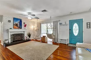 7716 Dartmouth Ave N, Saint Petersburg, FL 33710 - Photo 6