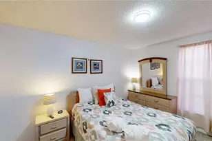 8708 Papaya Dr, Kissimmee, FL 34747 - Photo 8