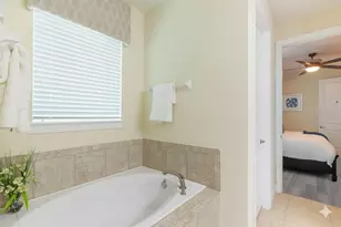 7625 Brookhurst Ln, Kissimmee, FL 34747 - Photo 38