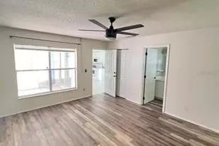 733 Robin Ct, Poinciana, FL 34759 - Photo 2