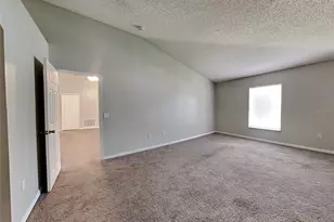 3221 Utah Dr, Deltona, FL 32738 - Photo 10