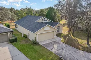 1005 Tequesta Trail, Lake Wales, FL 33898 - Photo 2