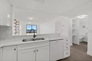 1860 N Atlantic Ave, Cocoa Beach, FL 32931 - Photo 26