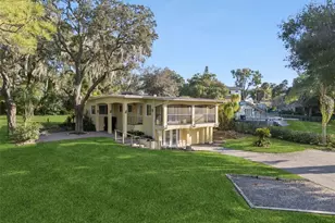 4611 Ola Beach Dr, Mount Dora, FL 32757 - Photo 6