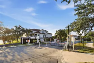 13839 Fairway Island Dr, Orlando, FL 32837 - Photo 36