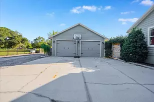 5460 Boutin Ln, Saint Cloud, FL 34772 - Photo 44