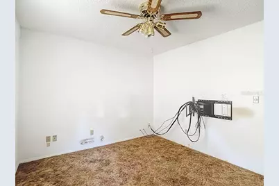 1807 N Barnes Street, Plant City, FL 33563 - Photo 14