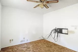 1807 N Barnes St, Plant City, FL 33563 - Photo 14