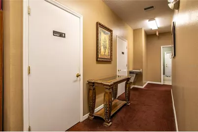 205 E Burleigh Boulevard, Tavares, FL 32778 - Photo 8