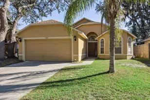1860 Greenbrook Ct, Oviedo, FL 32766 - Photo 4