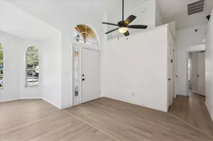 1860 Greenbrook Ct, Oviedo, FL 32766 - Photo 8