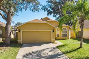 1860 Greenbrook Ct, Oviedo, FL 32766 - Photo 2