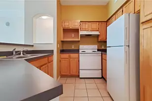 6685 Queens Borough Ave, Orlando, FL 32835 - Photo 8