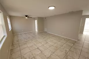 820 Berkshire Rd, Daytona Beach, FL 32117 - Photo 4