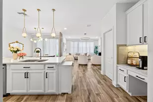 1808 Western Trailway Dr, Oakland, FL 34787 - Photo 4