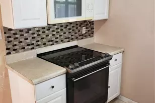 637 W Harding St, Orlando, FL 32805 - Photo 8