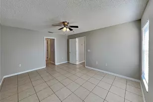 817 Highland Crest Loop, Lake Wales, FL 33853 - Photo 12