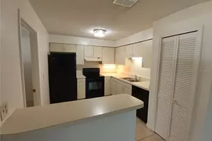408 E Warren Ave, Longwood, FL 32750 - Photo 4