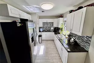 3810 Johnson St, Orlando, FL 32805 - Photo 4