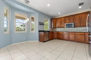 9005 Pinebreeze Dr, Riverview, FL 33578 - Photo 6