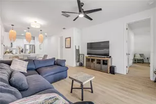 350 E 2nd Ave, New Smyrna Beach, FL 32169 - Photo 12