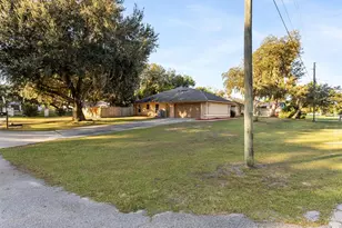 1191 S Brickell Dr, Deltona, FL 32725 - Photo 8