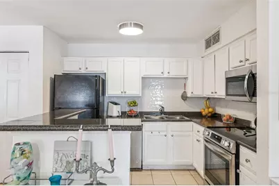 415 Lakepointe Drive #103, Altamonte Springs, FL 32701 - Photo 8