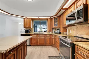 1542 Banbury Loop S, Lakeland, FL 33809 - Photo 14