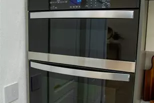 1010 Joyce Ct, Venice, FL 34293 - Photo 30