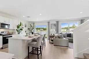 595 Seagrove Trl, Saint Cloud, FL 34771 - Photo 10