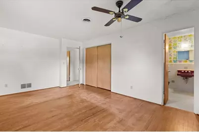 3256 Wickersham Court, Orlando, FL 32806 - Photo 8