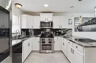 831 Nana Ave, Orlando, FL 32809 - Photo 8