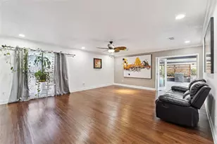 831 Nana Ave, Orlando, FL 32809 - Photo 4