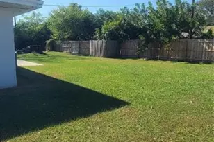 401 Robert Ave, Winter Haven, FL 33880 - Photo 30