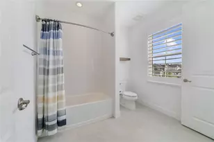 9652 English Laurel Ct, Orlando, FL 32827 - Photo 38